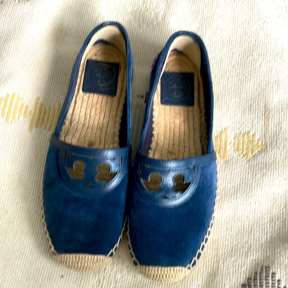 TORY BURCH shoes. - Picture 1 of 6